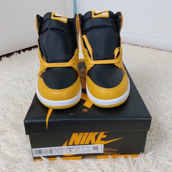 NEW Nike Air Jordan 1 Retro High OS GS Pollen Size 5Y / W6.5 - Picture 2 of 5
